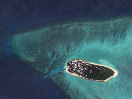 ikonos_heron_island