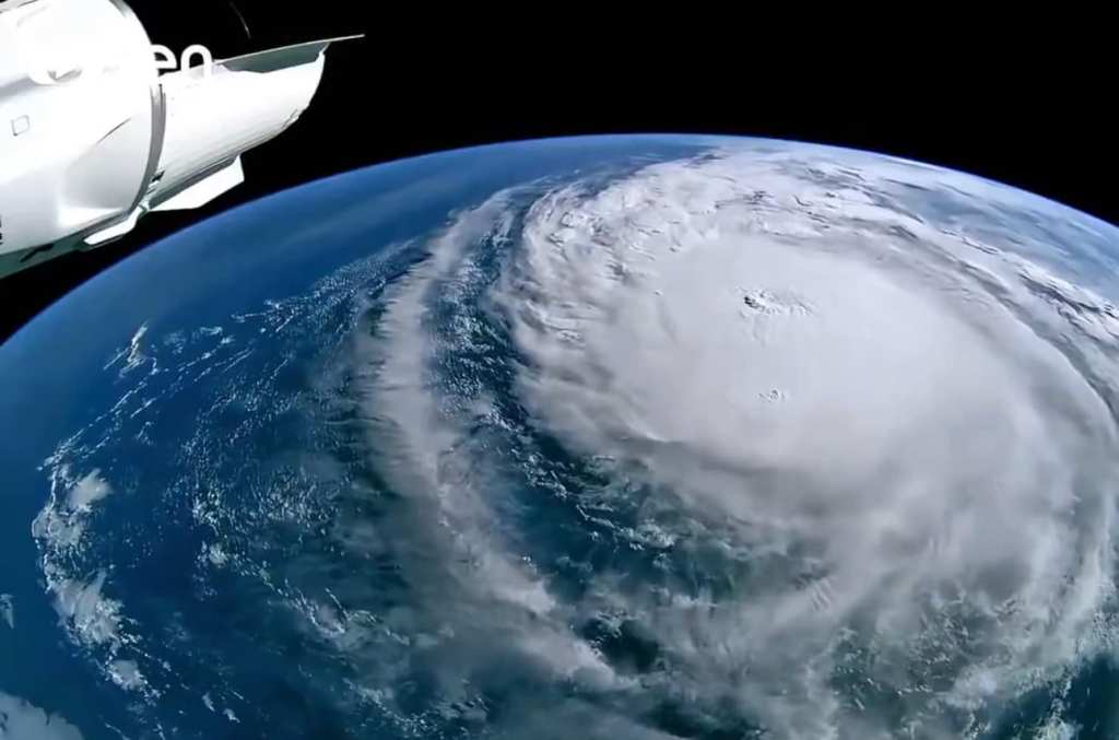 พายุเฮอริเคนมิลตันจากสถานีอวกาศนานาชาติ